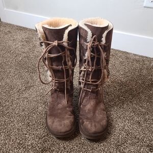 UGG Australia Whitley Suede Boots Lace Up Sheepskin Shearling Size 8